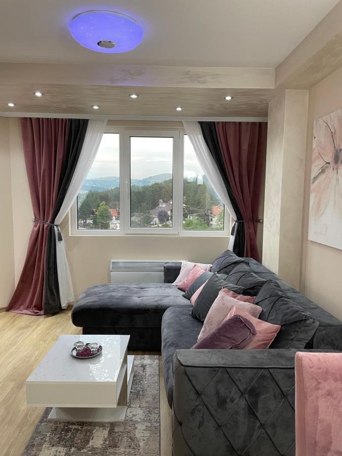 Lux Gondola 94 Apartment