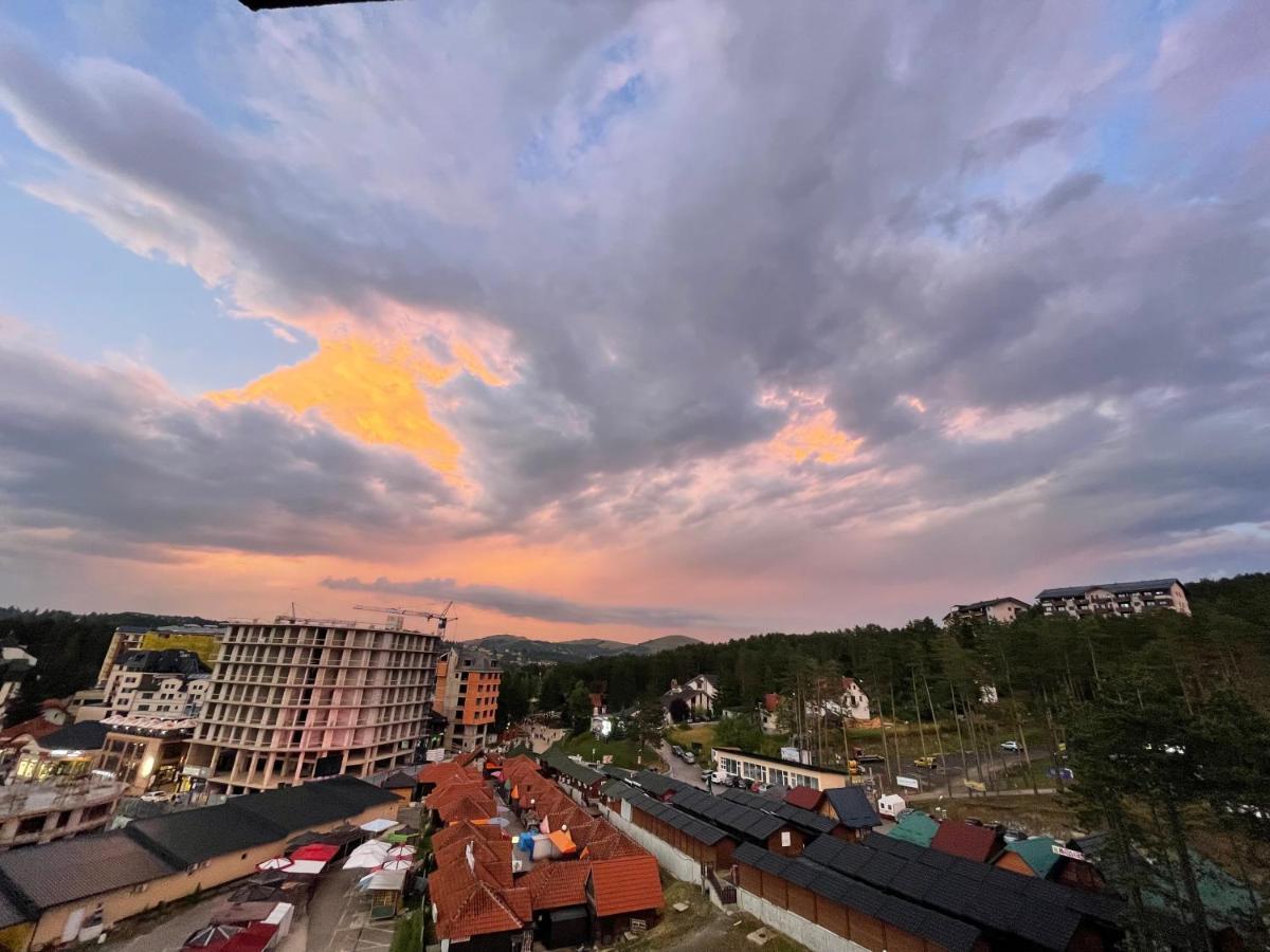 Lux Gondola 94 Apartment Zlatibor